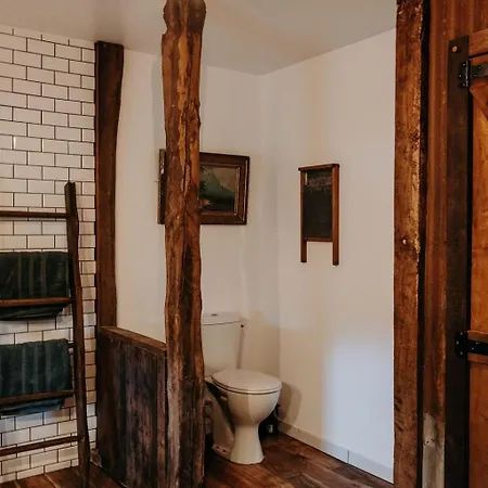 Maison Surplombant L'etang Avec Bain Nordique *