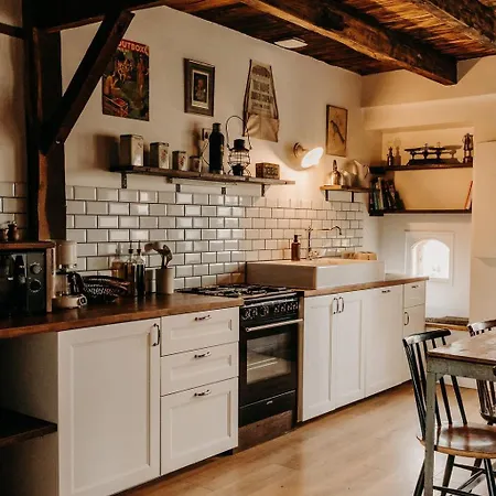 Maison Surplombant L'etang Avec Bain Nordique * Busserolles