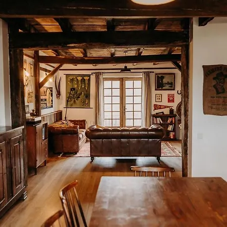 펜션 Maison Surplombant L'etang Avec Bain Nordique *