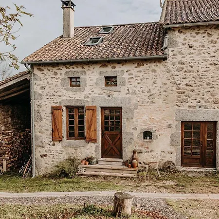 Prázdninový dům Maison Surplombant L'etang Avec Bain Nordique